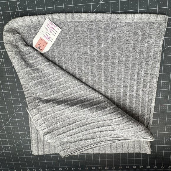 NWOT SHEIN Casual And Elegant Long Slit Skirt - Picture 5 of 7